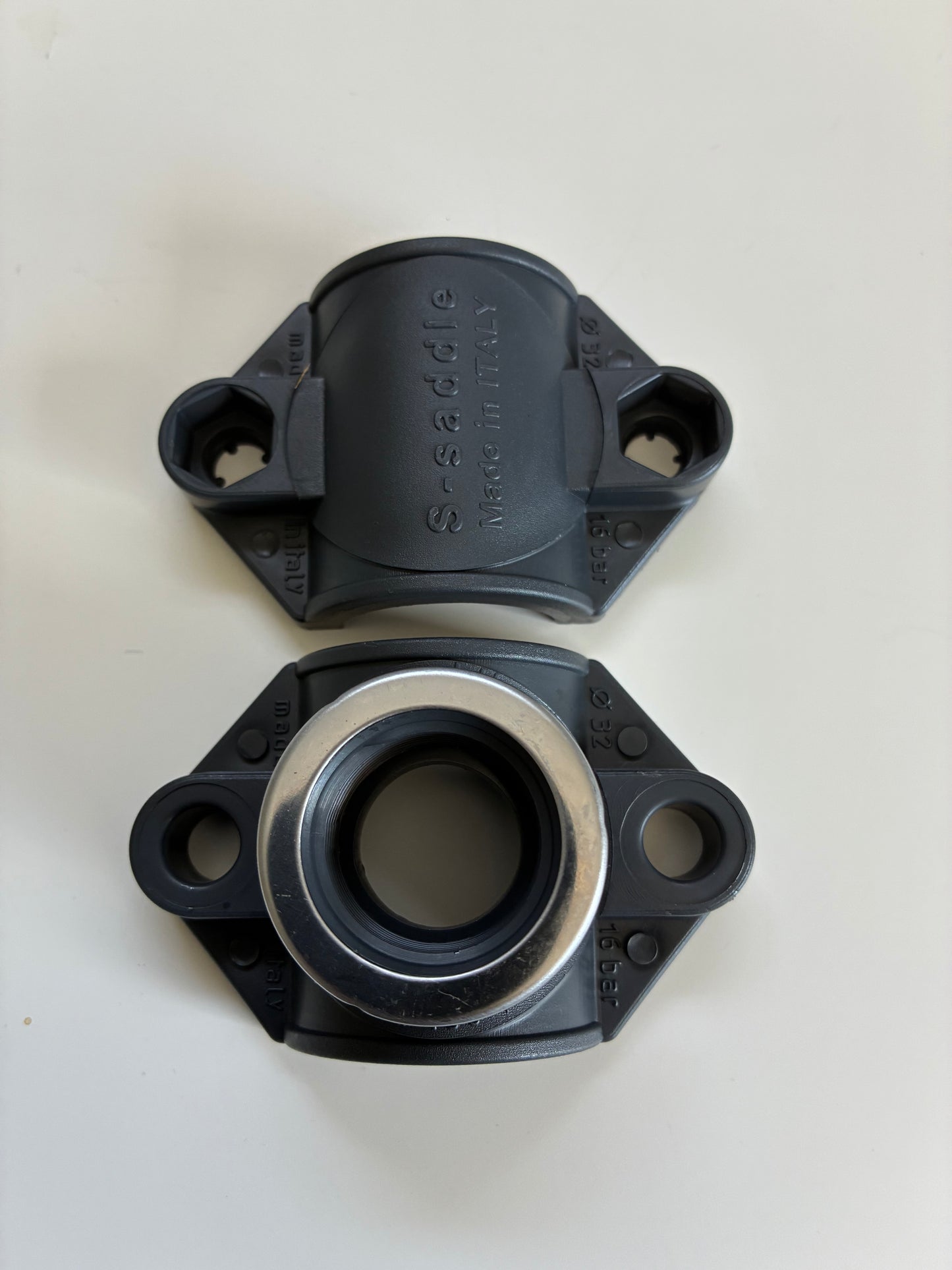 0141 SADDLE 32 X 3/4, anslutning mot huvudledning